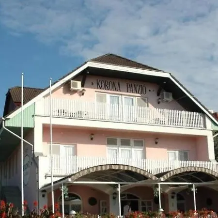 Korona Panzio Bed & Breakfast