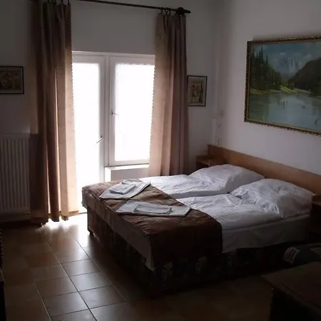 Bed & Breakfast Korona Panzio Balatonfüred