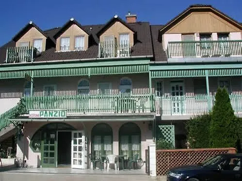 Korona Panzio バラトンフレド