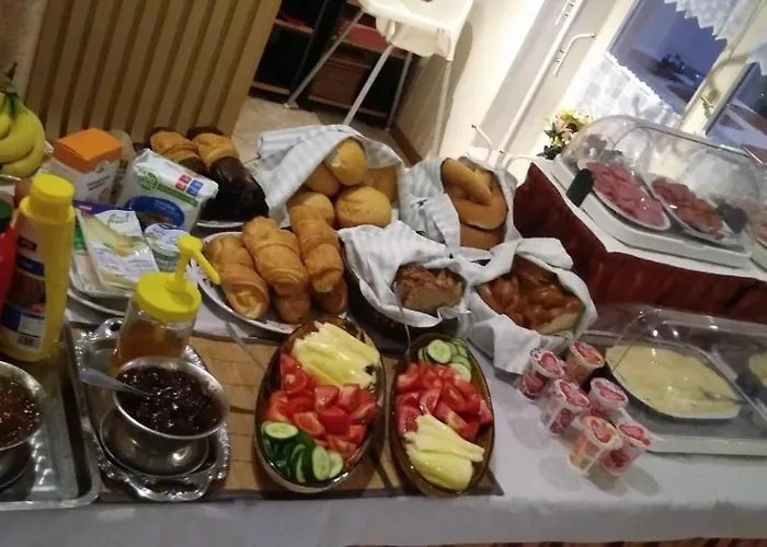 Korona Panzio ベッド・アンド・ブレックファスト バラトンフレド